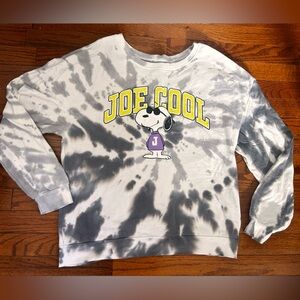 Tie-Dye Snoopy Sweatshirt Size L